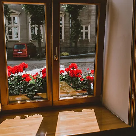 Hotel Hanza 3*