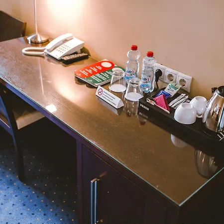 Hotel Hanza 3*