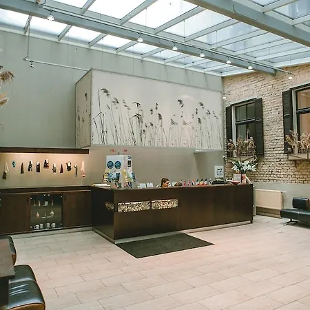 Hotel Hanza 3*