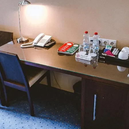 Hotel Hanza 3*